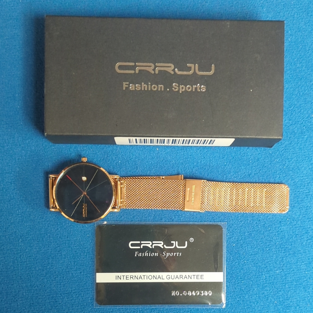 CRRJU Gold Mesh Band Watch